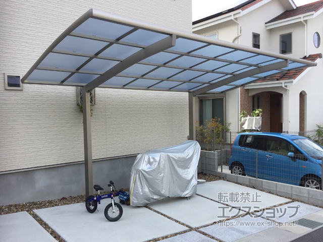 奈良県生駒市ののカーポート ネスカR (ラウンドスタイル) 積雪〜20cm対応 施工例