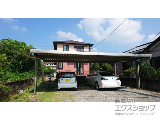 鹿児島県姶良市のLIXIL リクシル（トステム）のカーポート テリオスポートIII 1500 3台用 角柱4本仕様 積雪〜50cm対応 施工例