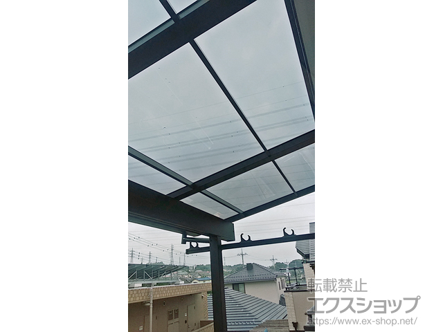 東京都八王子市ののバルコニー・ベランダ屋根 スピーネ F型 1500 屋根タイプ 単体 積雪〜50cm対応 施工例