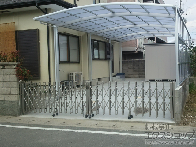 兵庫県姫路市ののカーゲート レイオス4型 ノンレール 両開き 26-26W 施工例
