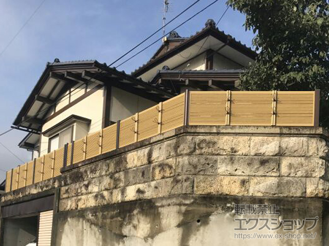 宮城県宮城郡松島町ののフェンス・柵 紗更 ささら 御簾垣 間仕切り支柱タイプ 施工例