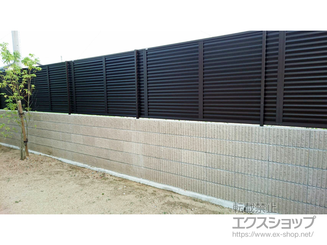 香川県高松市ののフェンス・柵 シャトレナ3型 フリー支柱 施工例