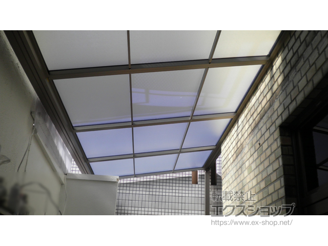 京都府京都市ののテラス屋根 スピーネ F型 テラスタイプ 単体 積雪〜20cm対応 ※はね出し納まり 施工例