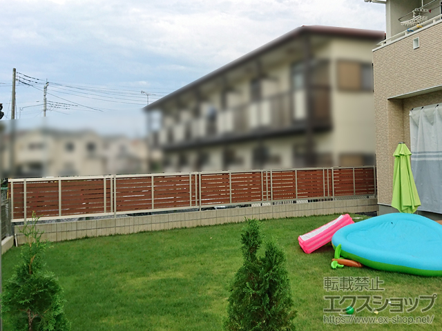 栃木県宇都宮市ののフェンス・柵 ルシアスフェンスH02型 横板格子 複合カラー 自由柱施工 施工例