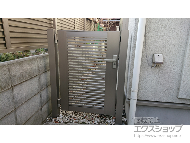 東京都調布市のの門扉 ライシス門扉 1型 細横桟 片開き 柱使用 施工例