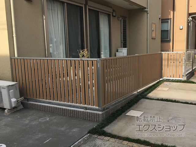 東京都世田谷区ののフェンス・柵 ルシアスフェンスF03型 たて半目隠し 自由柱 施工例