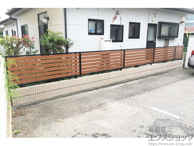長野県松本市ののフェンス・柵 モクアルフェンス 横板タイプ 自由柱 施工例