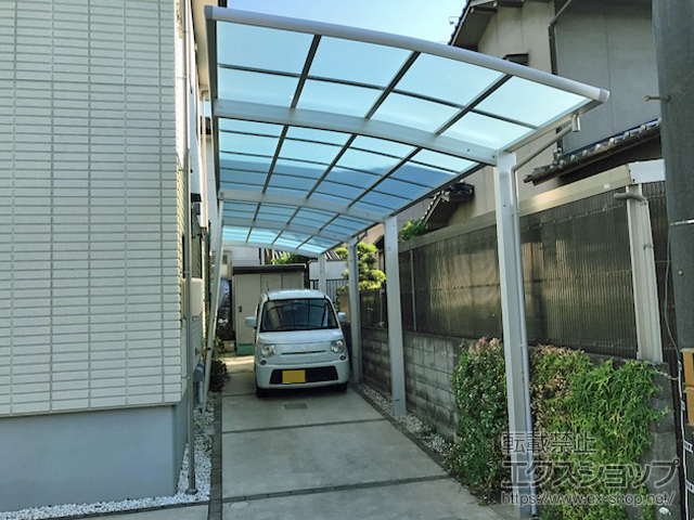 岡山県倉敷市ののカーポート レイナポートグラン 縦連棟　積雪〜20cm対応 施工例