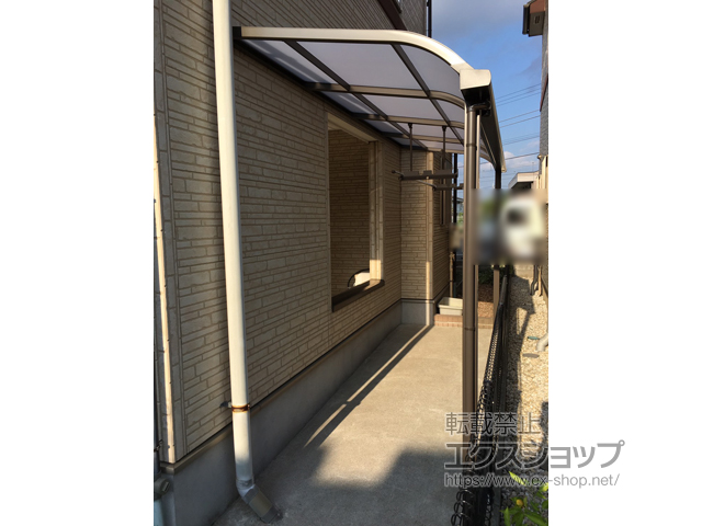 埼玉県さいたま市ののテラス屋根 スピーネ R型 テラスタイプ 単体 積雪〜20cm対応 施工例