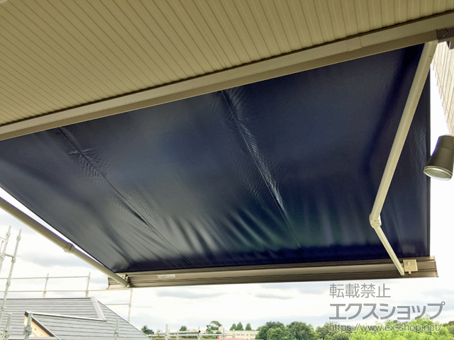 東京都大田区のLIXIL リクシル（トステム）のオーニング・日よけ 彩風 あやかぜ S型 手動式 施工例