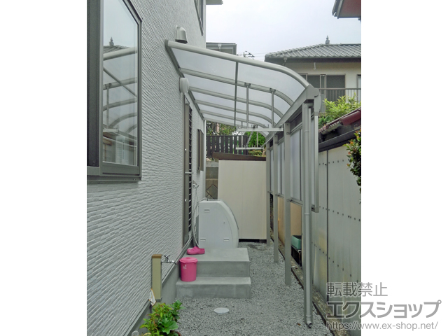 静岡県裾野市ののテラス屋根 ヴェクターテラス R型 テラスタイプ 単体 積雪〜20cm対応 施工例