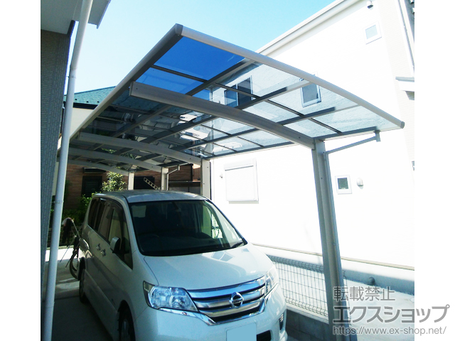 東京都府中市ののカーポート プレシオスポート 縦連棟 積雪〜20cm対応 施工例