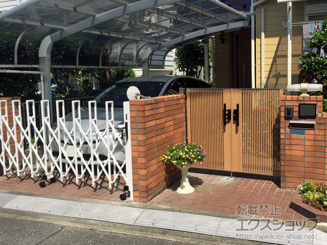 埼玉県鴻巣市のの門扉 ジオーナ門扉 B2型 両開き マテリアルカラー 柱使用 施工例