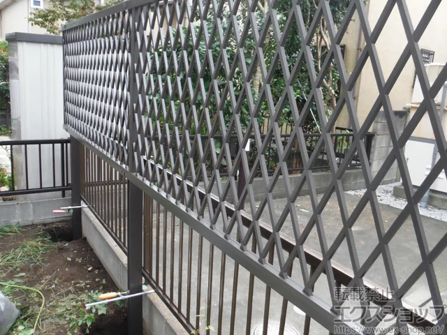 �����s����s��LIXIL ���N�V��(TOEX)�̃t�F���X�E��E�� ���C�V�X�t�F���X 8�^ �_�C���i�q �A���~���i���g�p�i�p�l��1�i�j �{�H��