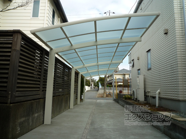 神奈川県藤沢市ののカーポート レイナポートグラン 縦連棟　積雪〜20cm対応 施工例