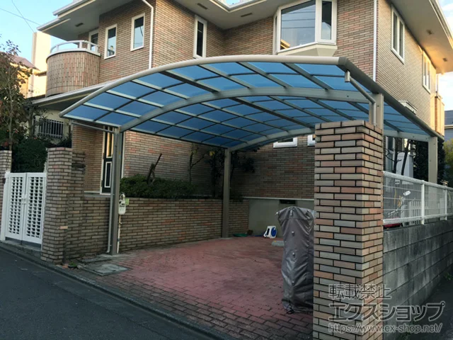 �_�ސ쌧���s��YKKAP�̃J�[�|�[�g ���C�i�c�C���|�[�g�O�����@�ϐ�`20cm�Ή� �{�H��