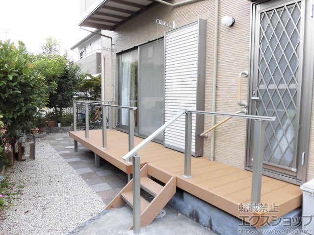 佐賀県武雄市ののウッドデッキ リウッドデッキ 200 出幅違い納まり 施工例