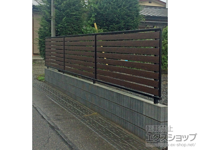 栃木県日光市ののフェンス・柵 モクアルフェンス 横板タイプ 自由柱 施工例