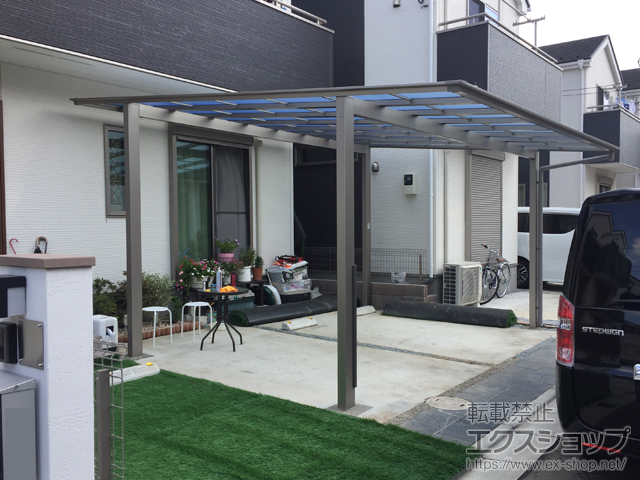 埼玉県新座市ののカーポート ネスカF (フラットスタイル) ワイド 積雪〜20cm対応 施工例