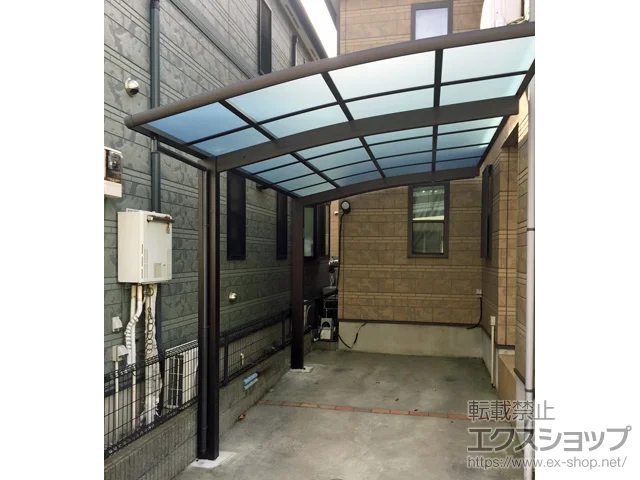 ��ʌ������s��YKKAP�̃J�[�|�[�g ���C�i�|�[�g�O�����@�ϐ�`20cm�Ή� �{�H��