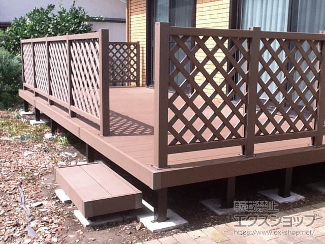 神奈川県横浜市ののウッドデッキ リウッドデッキ 200 施工例