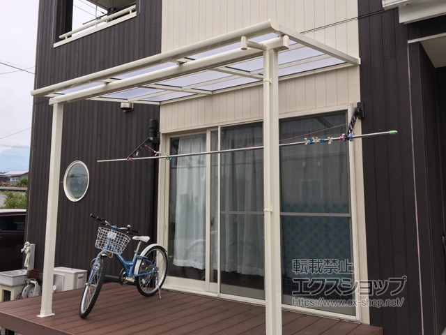 群馬県北群馬郡吉岡町ののテラス屋根 スピーネ F型 テラスタイプ 単体 積雪〜20cm対応 施工例