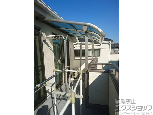 千葉県船橋市ののバルコニー・ベランダ屋根 ヴェクターテラス R型 屋根タイプ 単体 積雪〜20cm対応 施工例