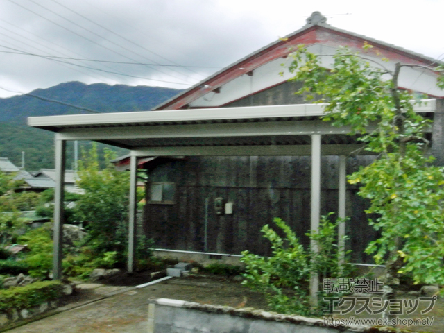 滋賀県高島市ののカーポート テリオスポートIII 3000 2台用 間口延長 角柱4本仕様 積雪〜100cm対応 施工例