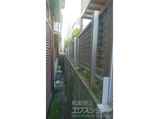 大阪府八尾市ののフェンス・柵 ミエーネフェンス 目隠しルーバータイプ 自由柱施工 施工例