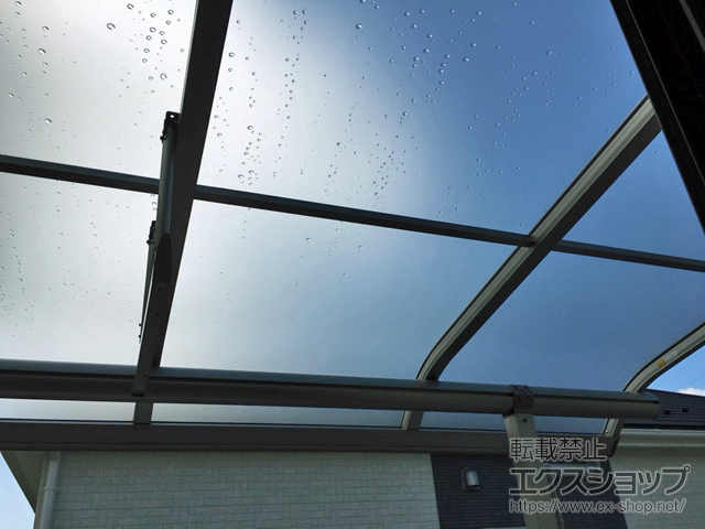 広島県大竹市ののバルコニー・ベランダ屋根 プレシオステラス R型 屋根タイプ 単体 積雪〜20cm対応 施工例