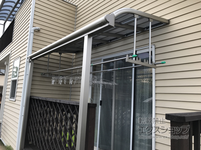 長野県松本市ののテラス屋根 プレシオステラス R型 1500 テラスタイプ 単体　積雪〜50cm対応 施工例
