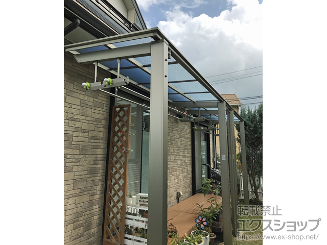 福岡県北九州市ののテラス屋根 フーゴF 独立テラスタイプ 連棟 積雪〜20cm対応 施工例