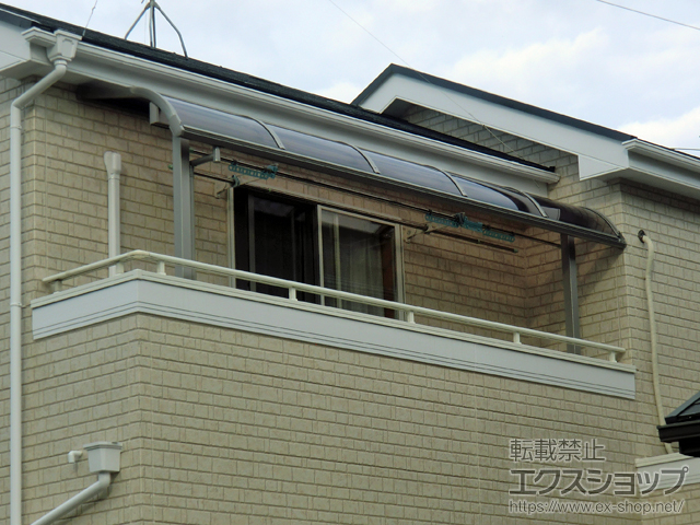 千葉県市川市のLIXIL リクシル（トステム）のバルコニー・ベランダ屋根 パワーアルファ RB型 屋根タイプ 単体 積雪〜30cm対応 施工例
