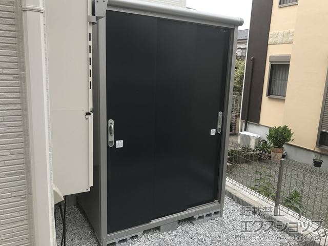 神奈川県横浜市のの物置・屋外倉庫 エスモ 一般型 1350×900×1959 ESE-1309A-SM 施工例