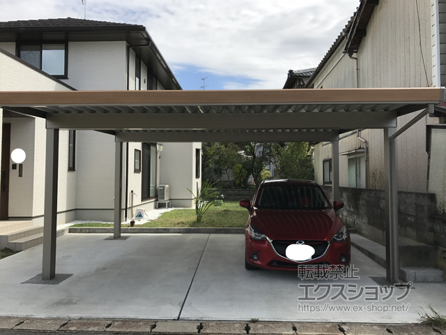 新潟県新潟市のLIXIL リクシル（トステム）のカーポート テリオスポートIII 3000 2台用 角柱4本仕様 積雪〜100cm対応 施工例