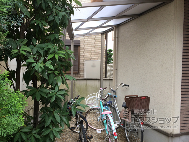 兵庫県尼崎市ののテラス屋根 スピーネ F型 テラスタイプ 単体 積雪〜20cm対応※正面台形納まり・はね出し納まり 施工例