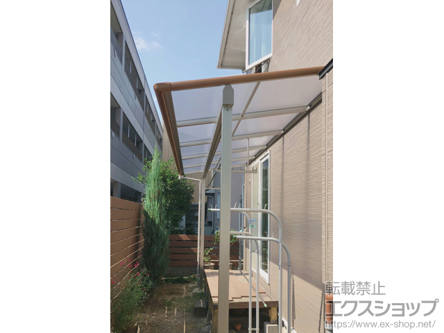 愛知県江南市ののテラス屋根 ヴェクターテラス F型 テラスタイプ(屋根フレーム木調色タイプ) 単体 積雪〜20cm対応 施工例