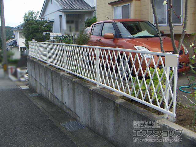 岐阜県多治見市ののフェンス・柵 シンプレオフェンス12型 ラチス粗格子 自由柱施工 施工例