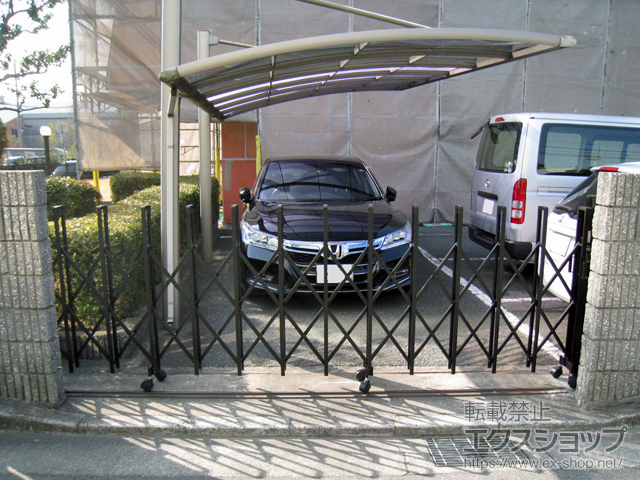 兵庫県尼崎市ののカーゲート トリップゲート RB型 ノンレール 片開き　41S 施工例