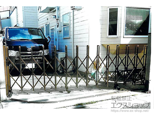 東京都練馬区ののカーゲート トリップゲート RB型 ノンレール 片開き 41S 施工例