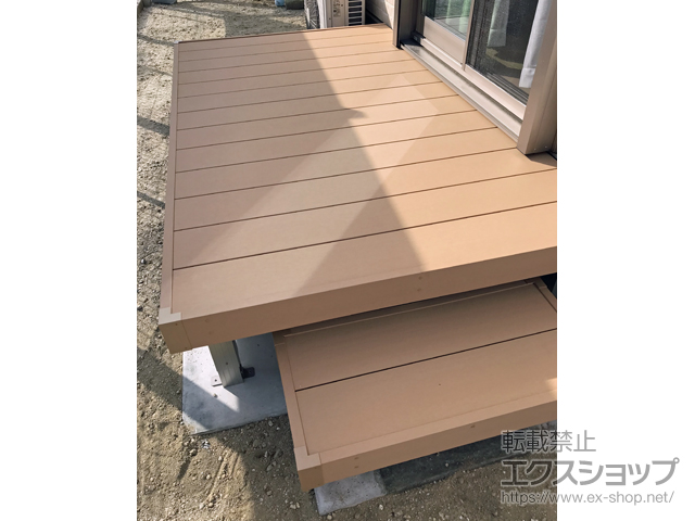 愛知県蒲郡市ののウッドデッキ リウッドデッキ 200 施工例