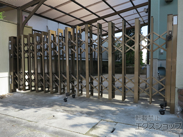 京都府長岡京市ののカーゲート アルシャインII HW型Aタイプ ノンレール 片開き 320S 施工例