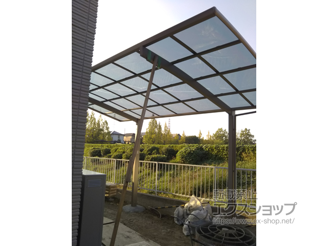 大阪府和泉市ののカーポート ネスカR (ラウンドスタイル) 積雪〜20cm対応 施工例