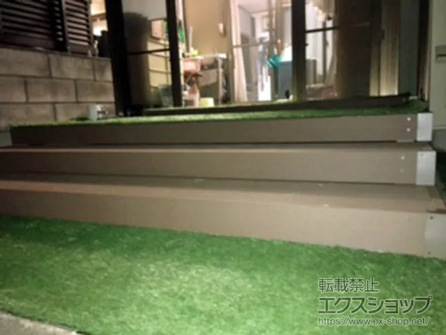 富山県富山市のYKKAPのウッドデッキ リウッドデッキ 200 施工例