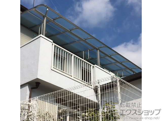 兵庫県川西市ののバルコニー・ベランダ屋根 ヴェクターテラス R型 屋根タイプ 連棟 積雪〜20cm対応 施工例