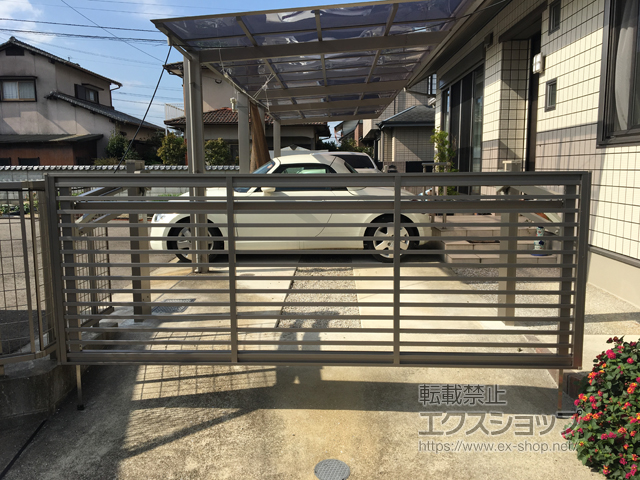 福岡県福岡市ののカーゲート 【特注】オーバードアS1型 手動式 施工例