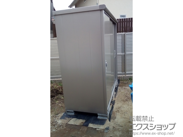 宮崎県日向市のの物置・屋外倉庫 エスモ 一般型 (ESE-2109A-SS) 施工例