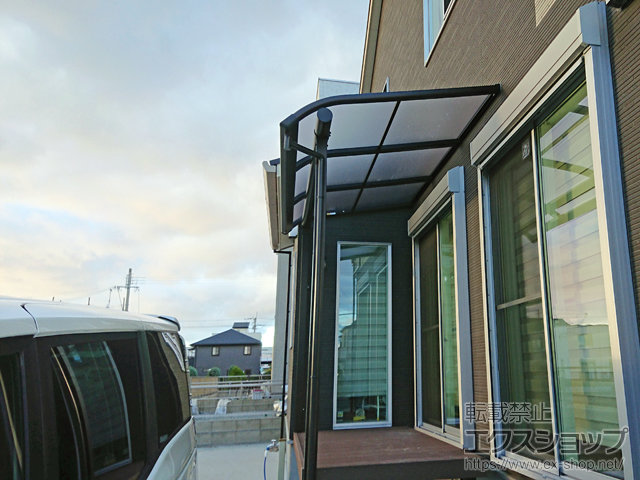 兵庫県加古川市ののテラス屋根 ヴェクターテラス R型 テラスタイプ 単体 積雪〜20cm対応 施工例