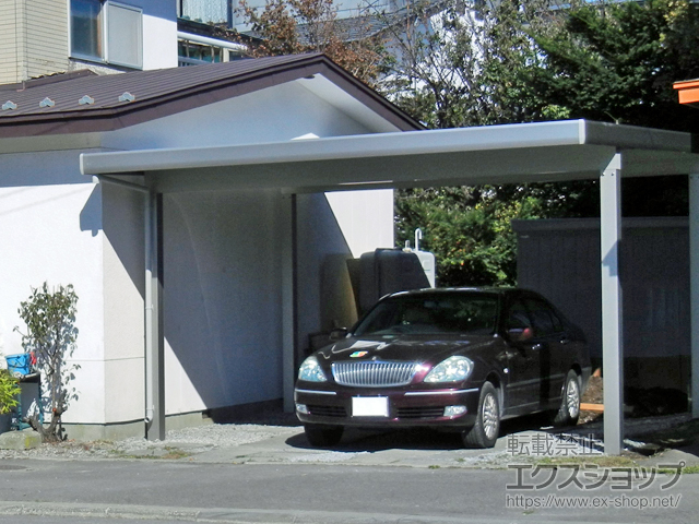 北海道函館市ののカーポート ジーポートneo 2台用 角柱4本柱仕様 積雪〜100cm対応 施工例