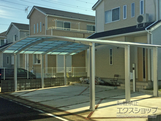 千葉県印旛郡栄町ののカーポート レイナトリプルポートグラン　積雪〜20cm対応 施工例